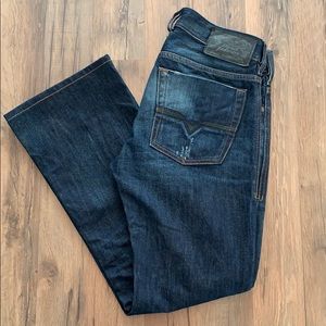 NWOT
DIESEL
MADE IN ITALY 
WASH 008M2
ZATINY W29